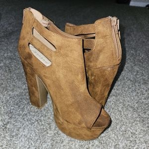 Platform heels